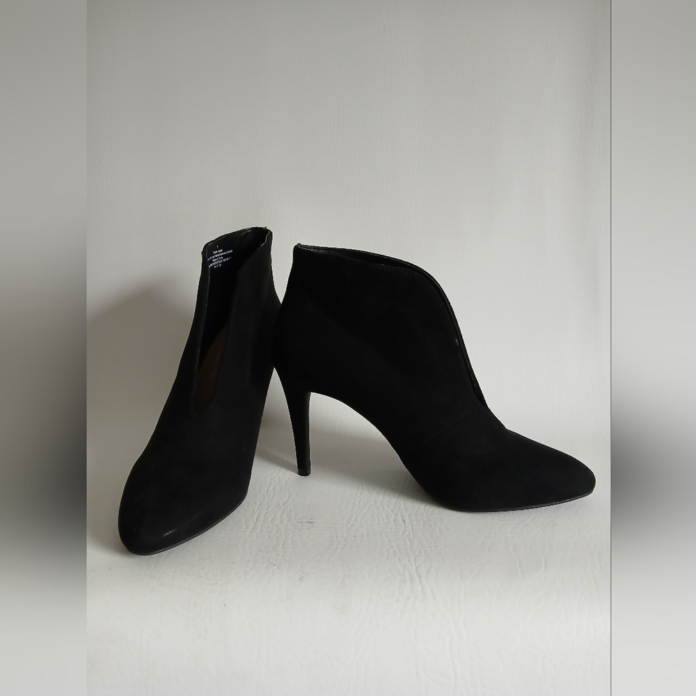 a new day Black Heeled Ankle Boots Sz7M Stiletto Heel